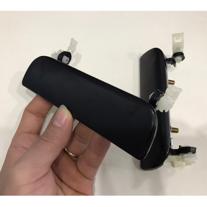 Tay mở cửa ngoài KIA PRIDE/ CD5  - KKY0158410E -  Giá bán 1 cái