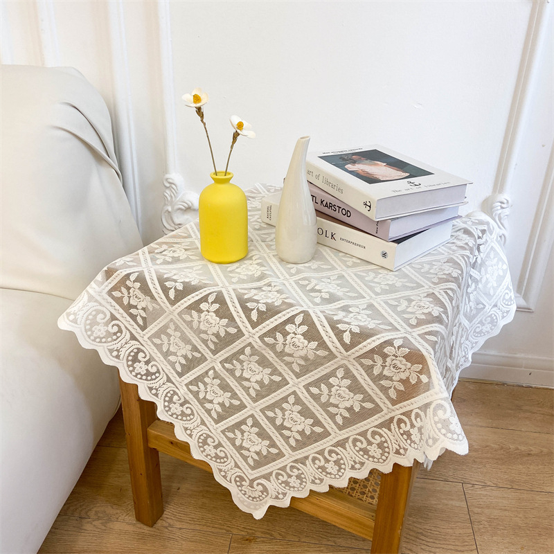 Khăn trải bàn vải ren phong cách Bắc Âu. Vải ren decor shop, trang trí kệ tủ đẹp Sun_decor
