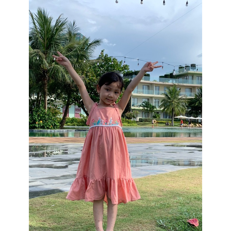 Váy hai dây nơ vai bé gái ILABY cutout lưng chất liệu thun cotton thoáng mát 2-10 tuổi