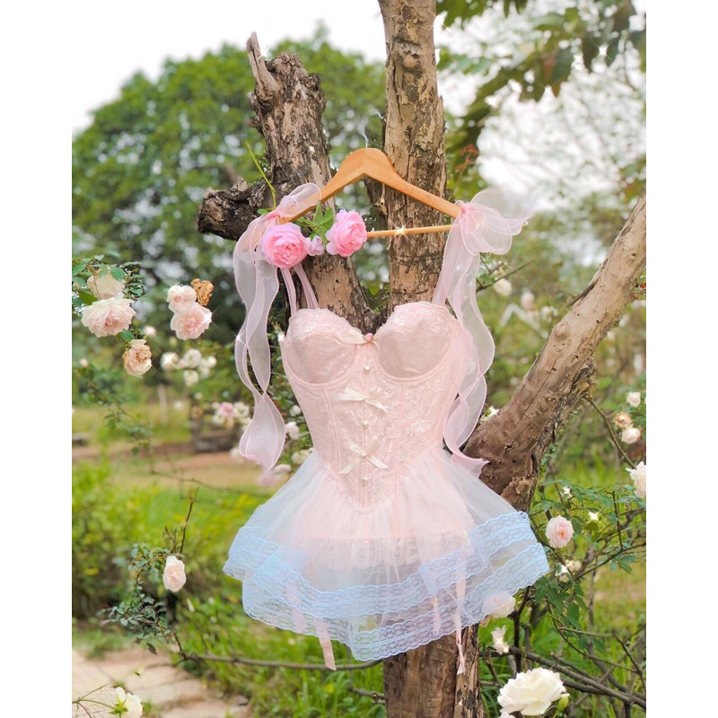 ( 𝐈𝐠 : 𝐂𝐢𝐜𝐢𝐥𝐢𝐚 𝐕𝐢𝐧𝐭𝐚𝐠𝐞) Rosie corset latex nhật bản co giãn ôm siết định hình dáng người phong cách nàng thơ