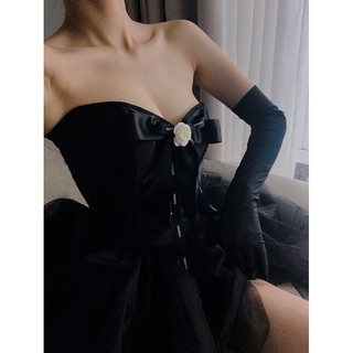 (𝐈𝐠 : 𝐂𝐢𝐜𝐢𝐥𝐢𝐚 𝐕𝐢𝐧𝐭𝐚𝐠𝐞) Ciara Corset Satin Set By Cicilia set váy đi tiệc sang chảnh chất lụa satin form corset siết eo