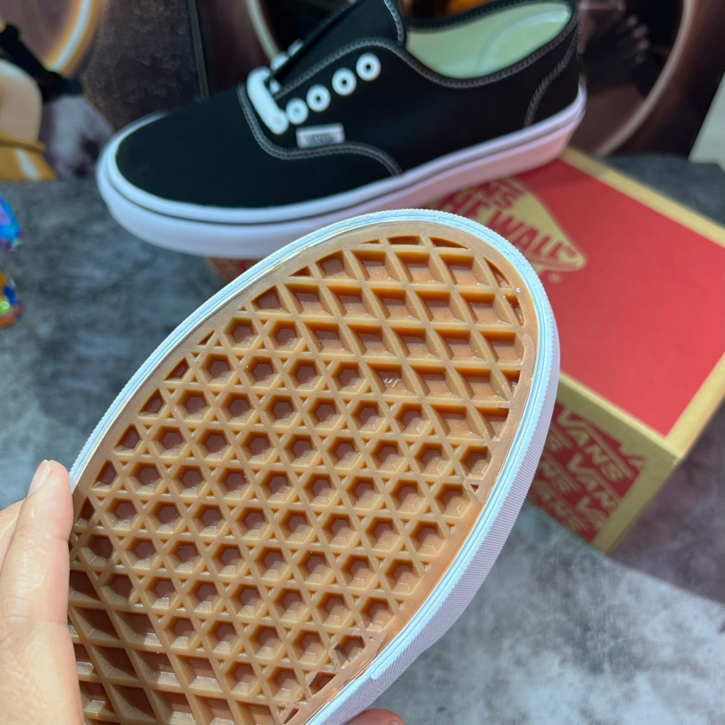 Giày Vans Authentic Black White Giày Vans Classic Đen Trắng