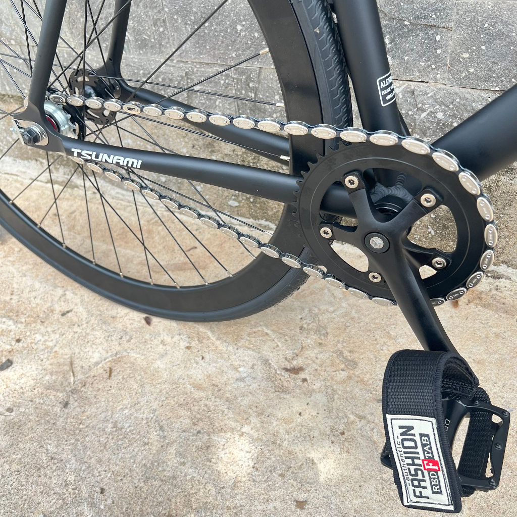 Xe đạp fixed gear TSUNAMI SNM100 cơ bản - Đen chữ trắng