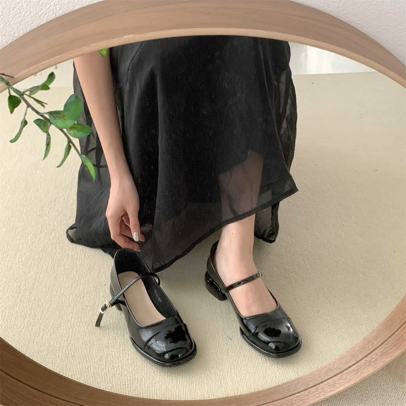 Giày mary Jane gót tròn phối màu mới nhất 2022