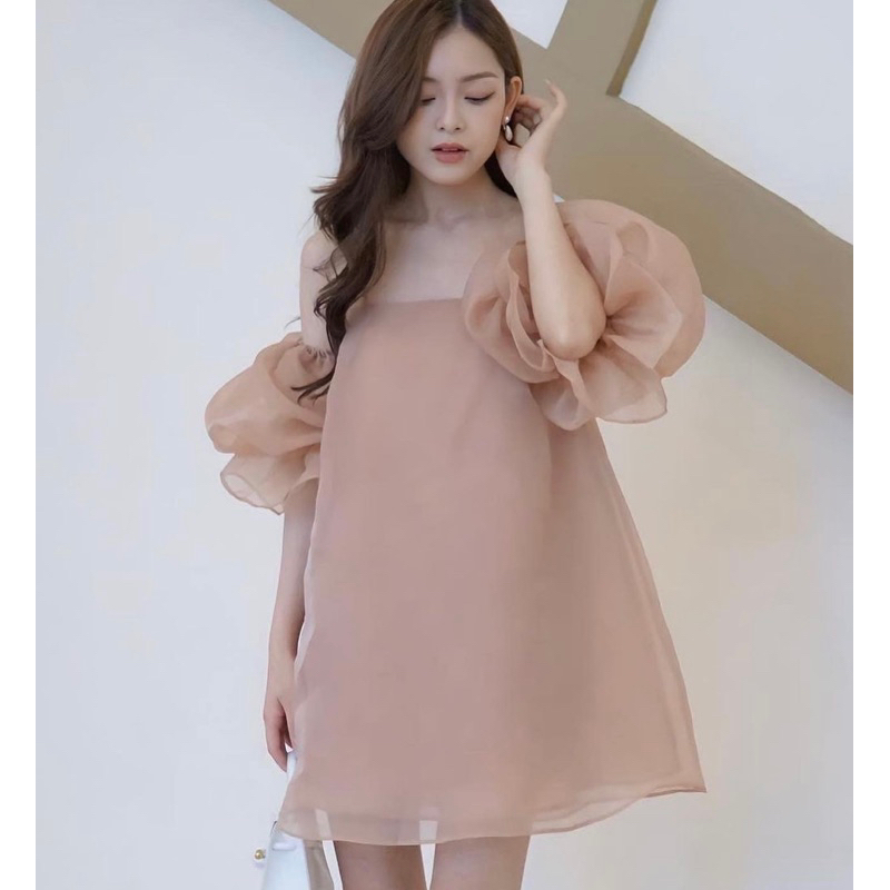 Váy trễ vai tay bồng màu Hồng san hô vả organza may kĩ Tahiti Dress - Hàng Chất Lượng Cao