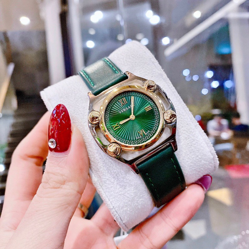 Đồng hồ Versace