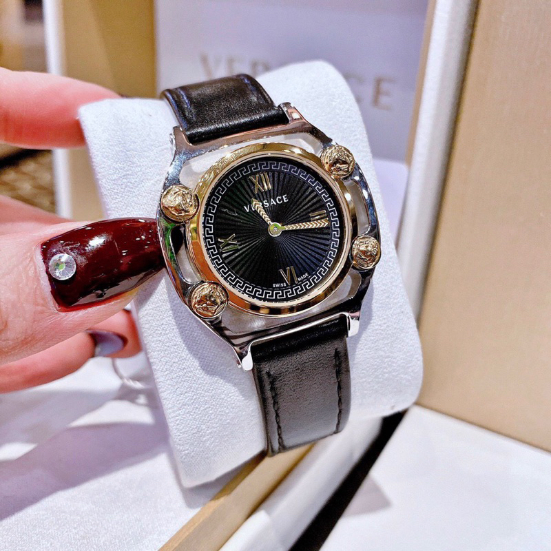 Đồng hồ Versace