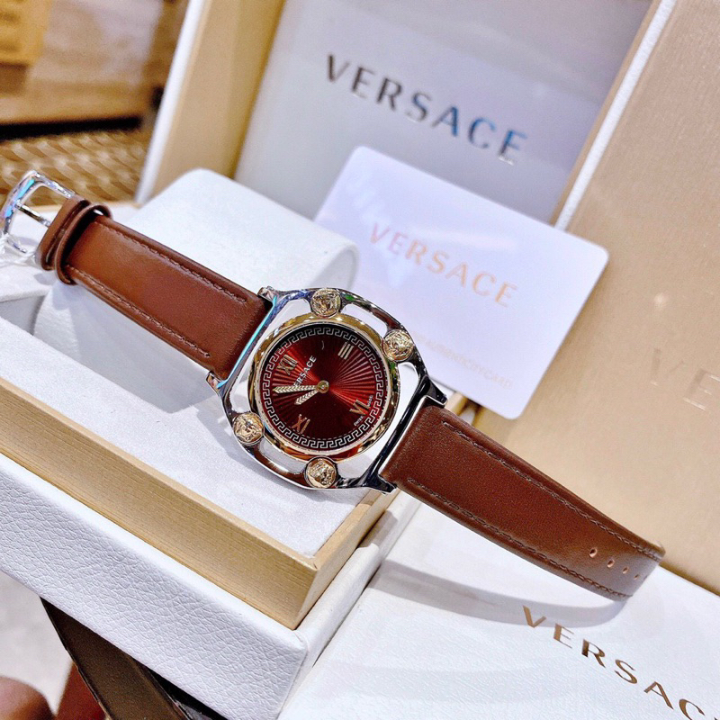 Đồng hồ Versace