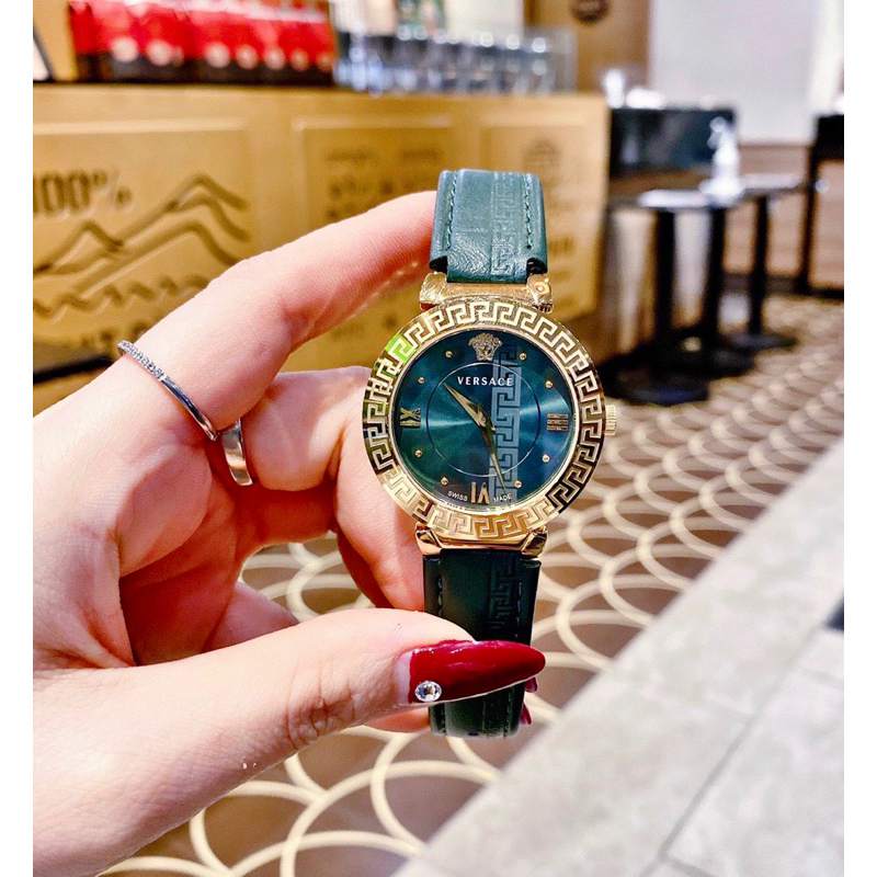 Đồng hồ Versace