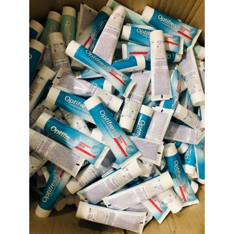 Kem đánh răng giúp trắng răng ,thơm miệng , ngăn ngừa mảng bám và ngừa sâu răng