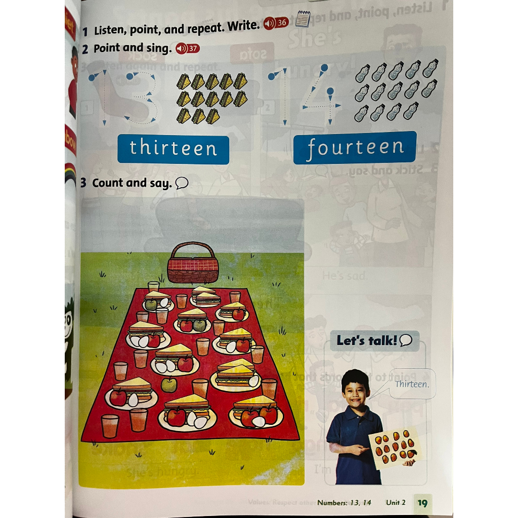 BỘ 2 CUỐN FAMILY AND FRIENDS LỚP 2. TẶNG KÈM BÌA BAO KIẾNG