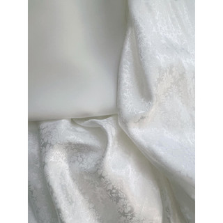 Vải Áo Dài Trắng Học Sinh ( lụa trơn + gấm)