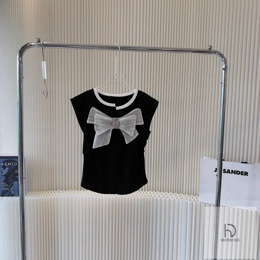 ÁO NƠ NGỰC LỆCH CỔ  1006841