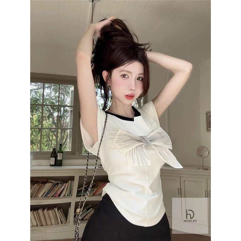 ÁO NƠ NGỰC LỆCH CỔ  1006841