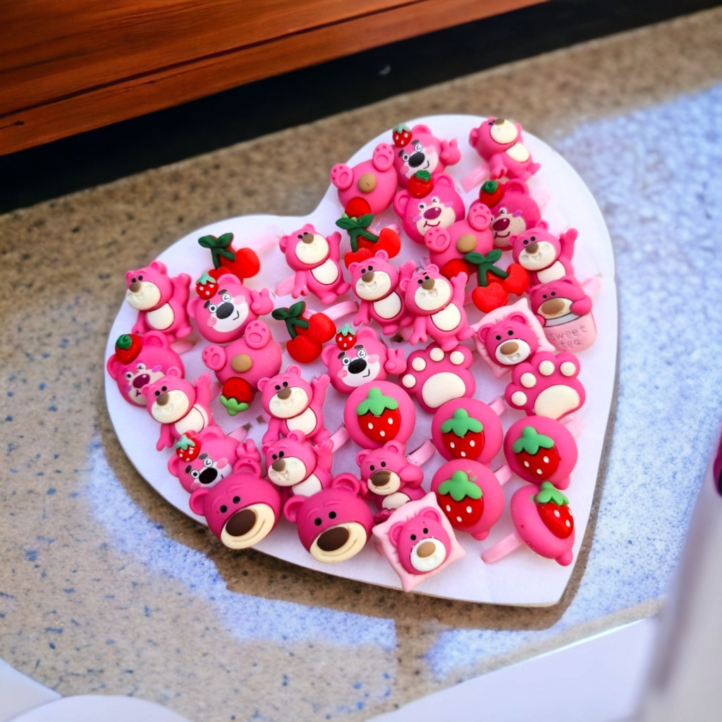 1 Chiếc nhẫn gấu dâu lotso cho bé