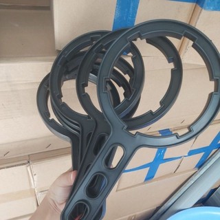 Tay vặn cốc lọc 20inch