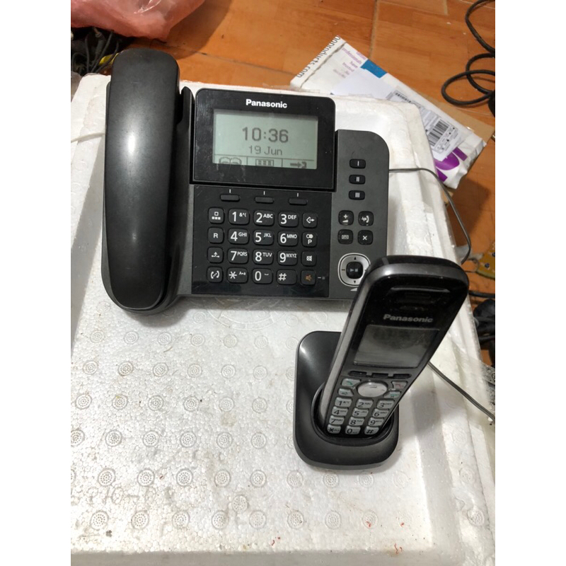 Điện thoại mẹ bồng con Panasonic kx-tgf310,Panasonic kx-tgf320