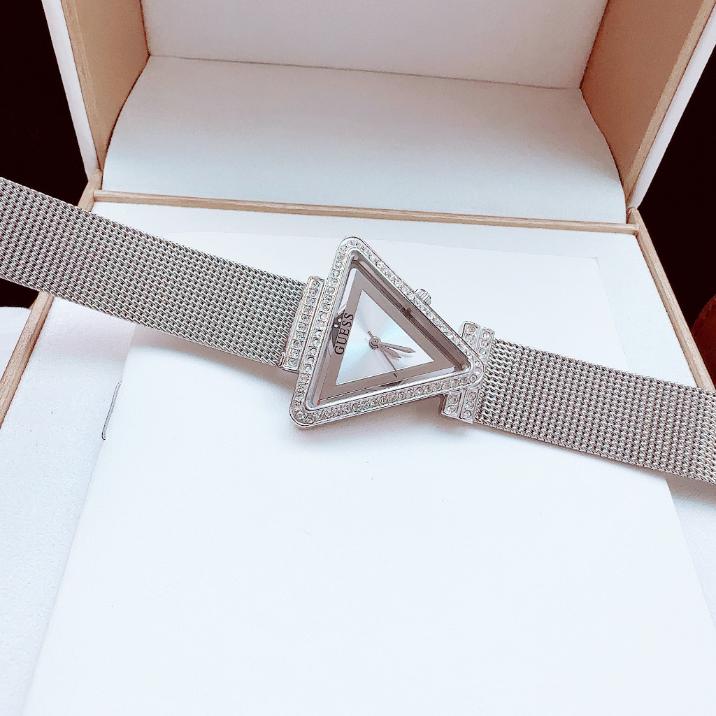 Đồng Hồ Nữ Guess Fame GW05081/L2/L3 Mặt Tam giác , Size 34mm