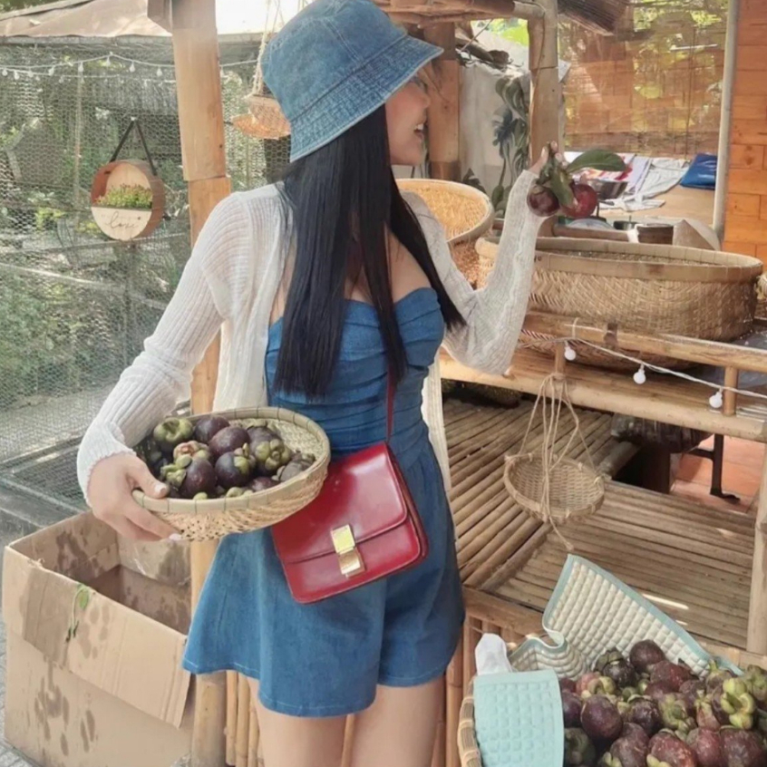 Jumpsuit dạo phố bo chun sau lưng kèm áo khoác | BigBuy360 - bigbuy360.vn