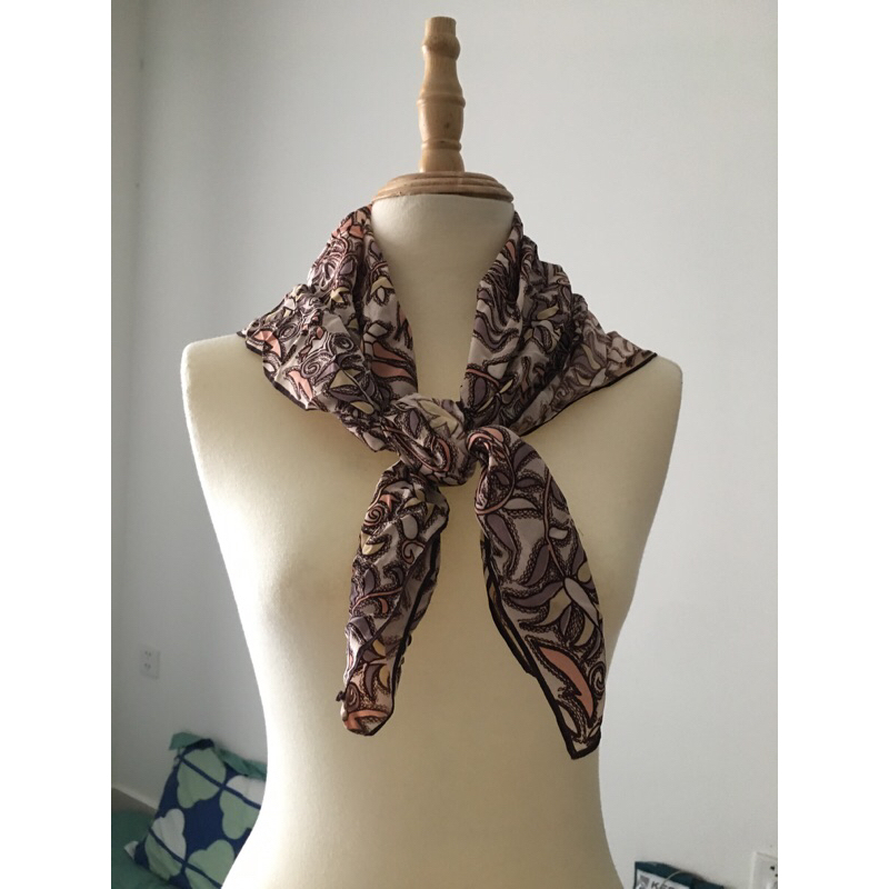 Khăn vuông hoa boho