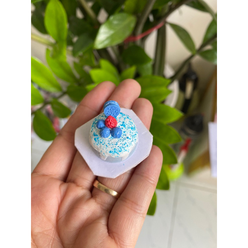 Mô hình bánh mini bằng đất sét