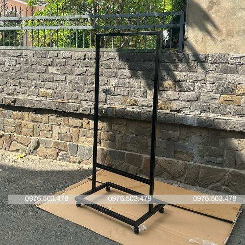 Tặng kèm fomex Standee chân sắt khung sắt ngoài trời standee quảng cáo ngoài trời có bánh xe