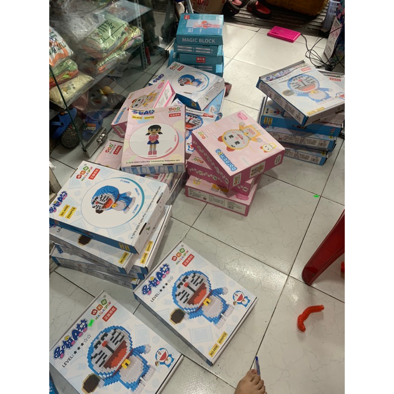 LEGO doremon bánh rán hàng đẹp
