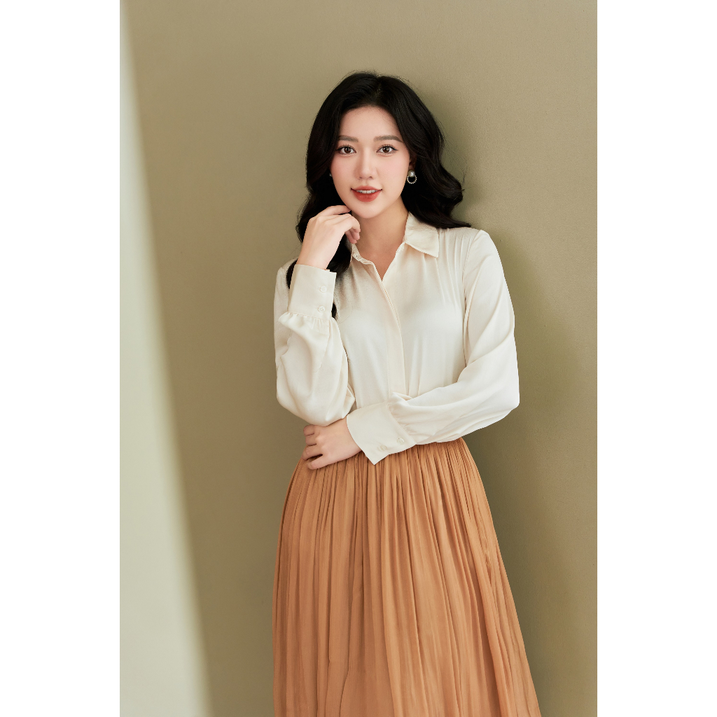Áo sơ mi lụa kem Lalastyle