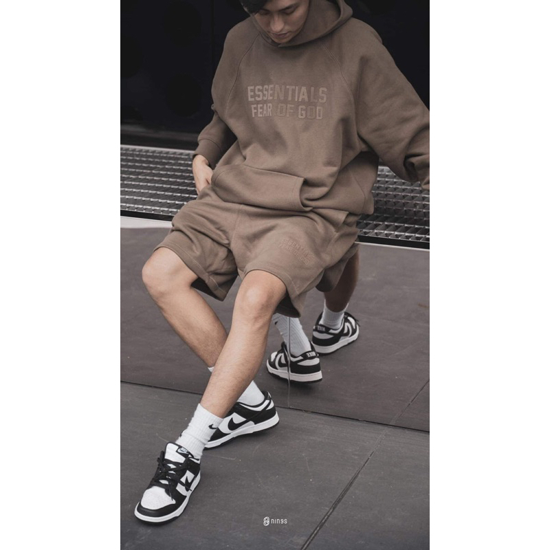 HOODIE ESSENTIAL SS22