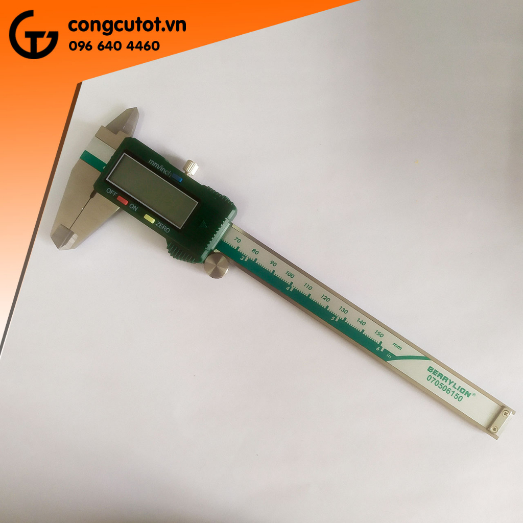 Thước cặp điện tử 150mm thân thép không gỉ mặt nhựa xanh Berrilion 070506150
