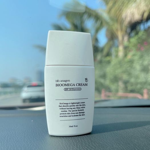 Kem Chống Nắng Nâng Tone Che Khuyết Điểm Bioomega Cream Spf 35 / PA ++++ 30ml