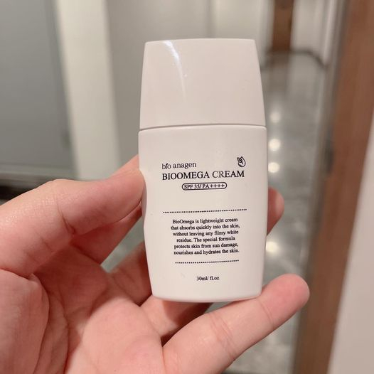 Kem Chống Nắng Nâng Tone Che Khuyết Điểm Bioomega Cream Spf 35 / PA ++++ 30ml