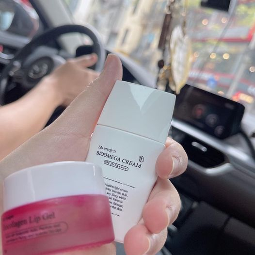 Kem Chống Nắng Nâng Tone Che Khuyết Điểm Bioomega Cream Spf 35 / PA ++++ 30ml