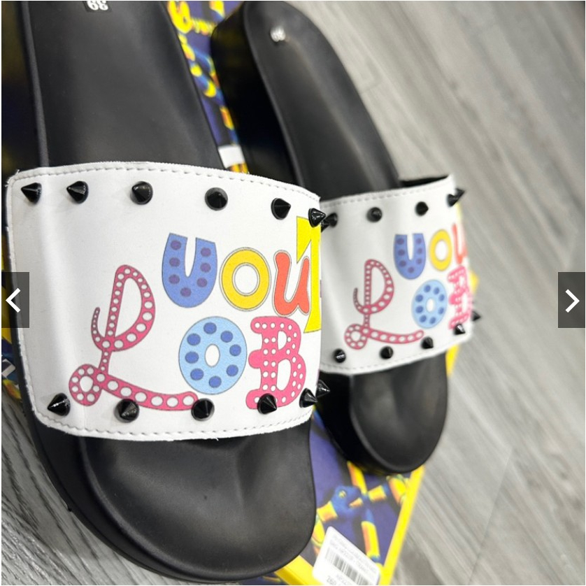 Dép lê nam quai ngang LBT da PU in chữ 7 màu phối tag đinh đen viền quai siêu rẻ đẹp DL19P