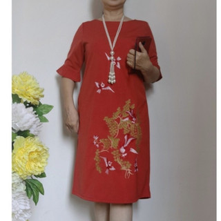 Size XL, 2XL (58 - 72kg) - Váy Đầm Trung Niên Thêu Cánh Chim Form Suông - Vải Thun Nhật Co Giãn