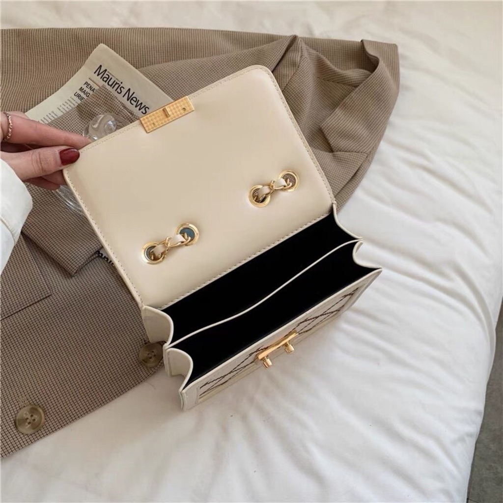 Túi xách nữ, túi đeo chéo thêu trần trám khóa miu K20