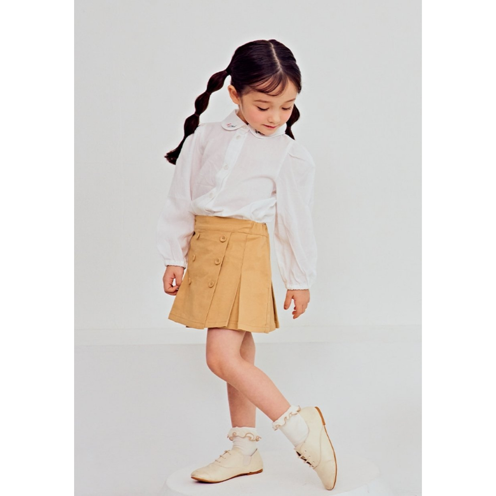 Áo sơ mi trắng xuất Hàn cổ sen cho bé gái ATO011