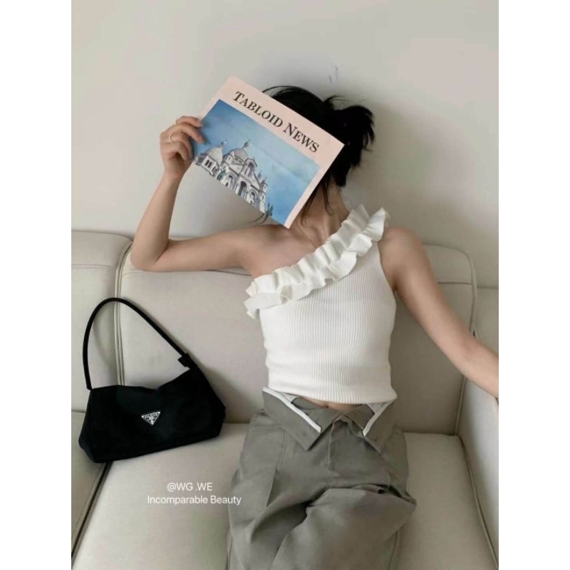 Áo len montoghi vai bèo lệch hàng QC