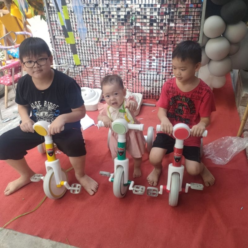 XE ĐẠP SPORT CHUẨN KIÊM XE CHÒI CHÂN 3 TRONG 1