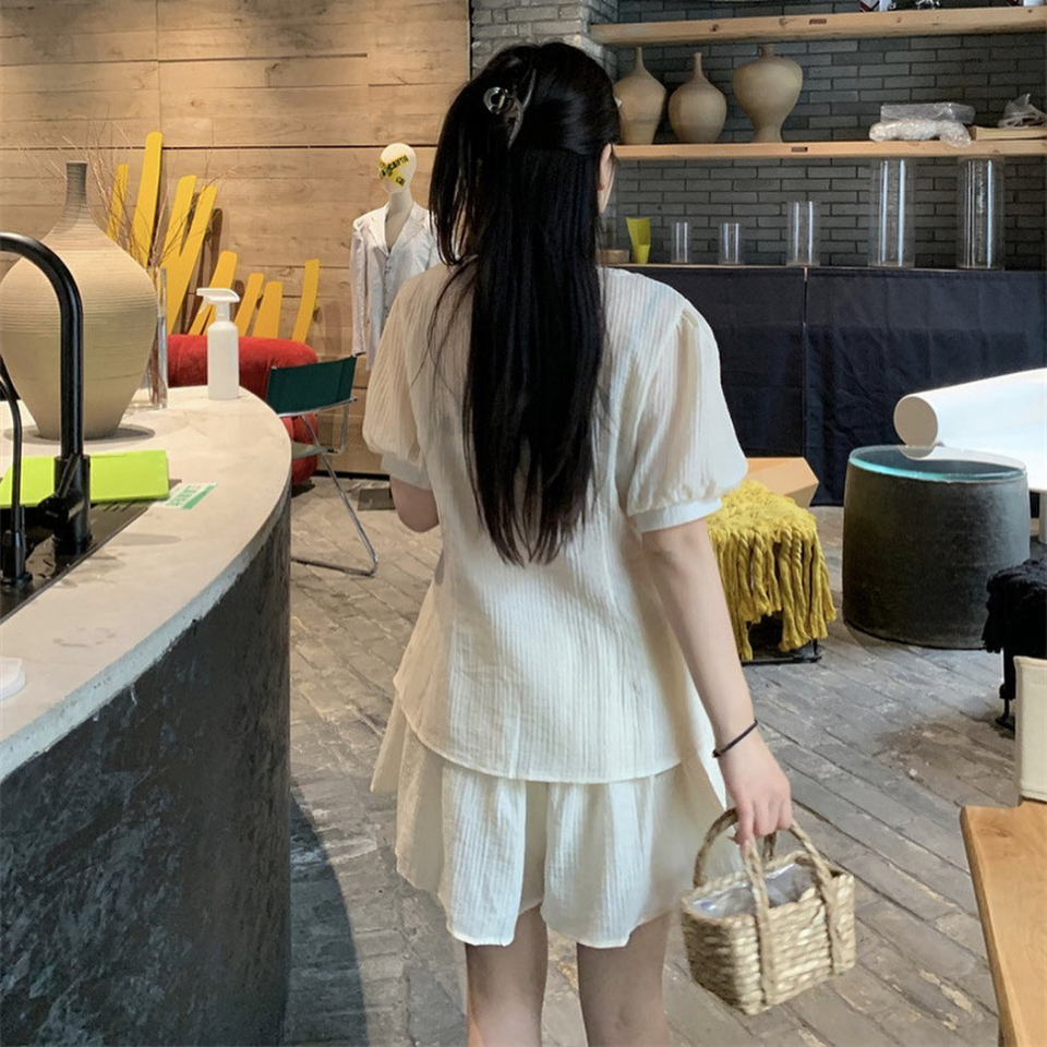 Set Áo Sơ Mi Tay Phồng Kèm Chân Váy Xoè ( tặng áo ống) TIBU Set Bộ Nữ Tiểu Thư Đáng Yêu Phong Cách Hàn Quốc