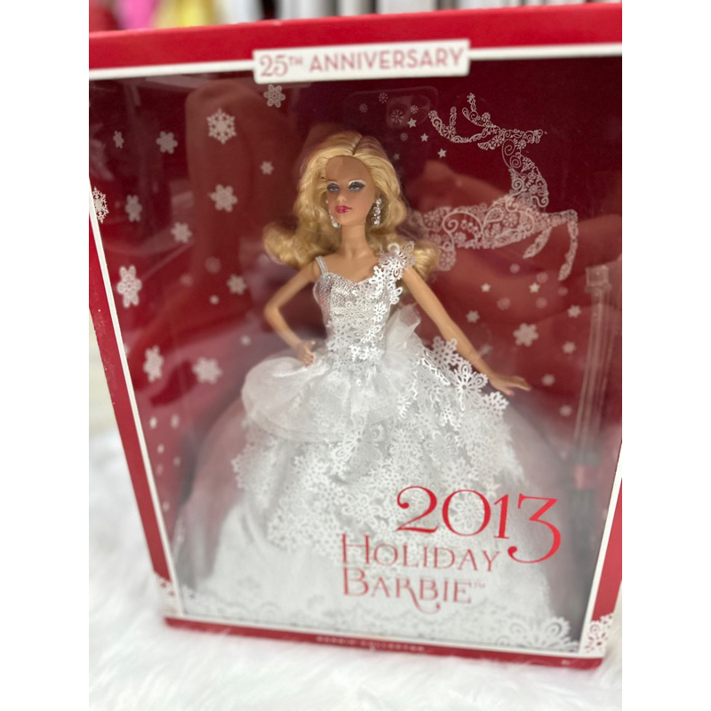 Búp bê Barbie Holiday 2013