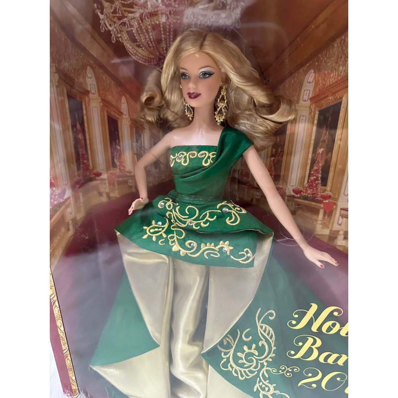 Búp bê Barbie Holiday 2011