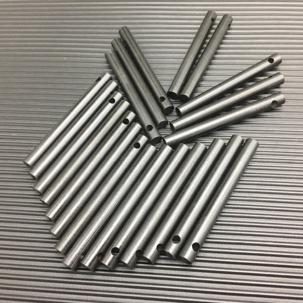 Thanh đá đánh lửa Maggie dã ngoại - sinh tồn loại trơn có lỗ size 8x80mm