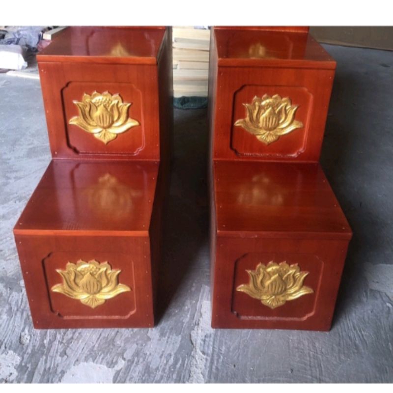 Bục nhị cấp kê hai bên thần tài  chắc chắngiá tại xưởng nhà làm