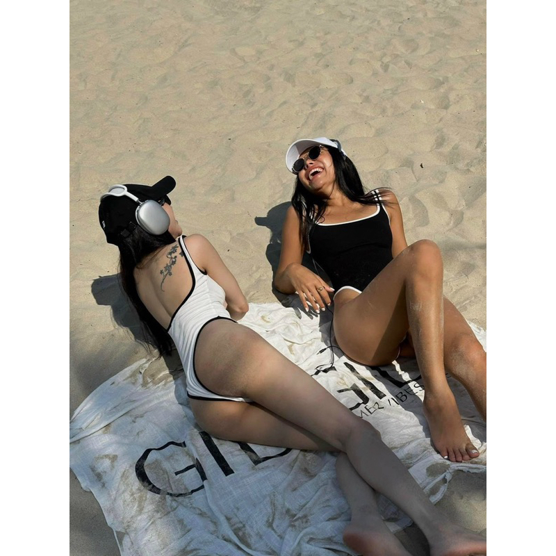 Bikini 1 mảnh khoét sâu hở lưng -Komistore