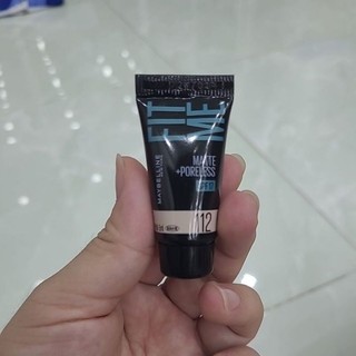[112] Kem nền mịn nhẹ kiềm dầu Fit Me Maybelline New York 5ml