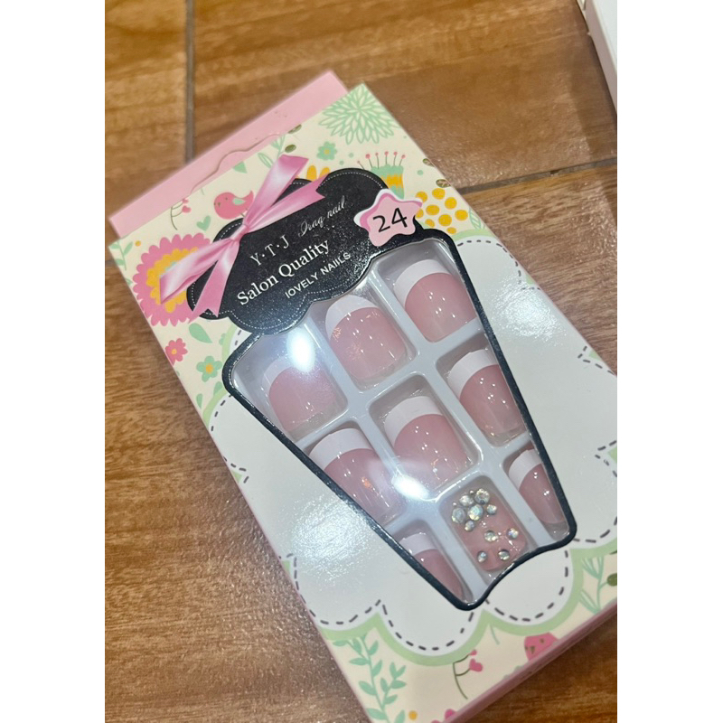 PASS 💥 móng giả các mẫu cực xinh yêu