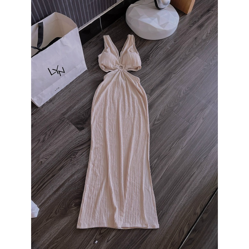 Đầm Body Maxxi Dây Bản Khoét Eo KHOEN V Cúp Mút Ngực Chất Thun Sóng