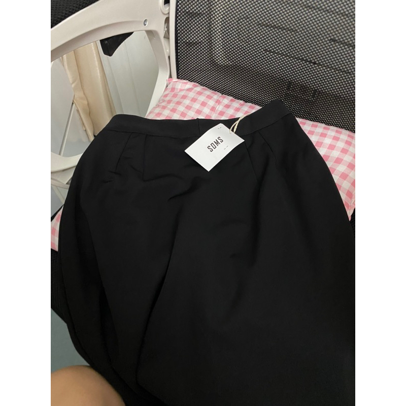 Chân váy Somsvn pass new tag