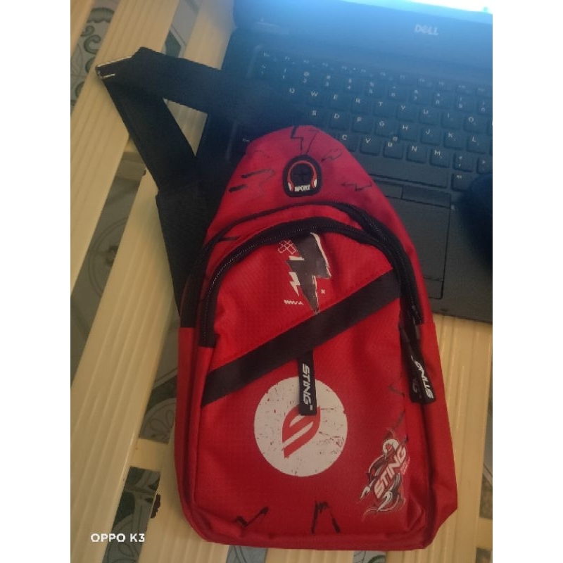 Túi đeo chéo Sting